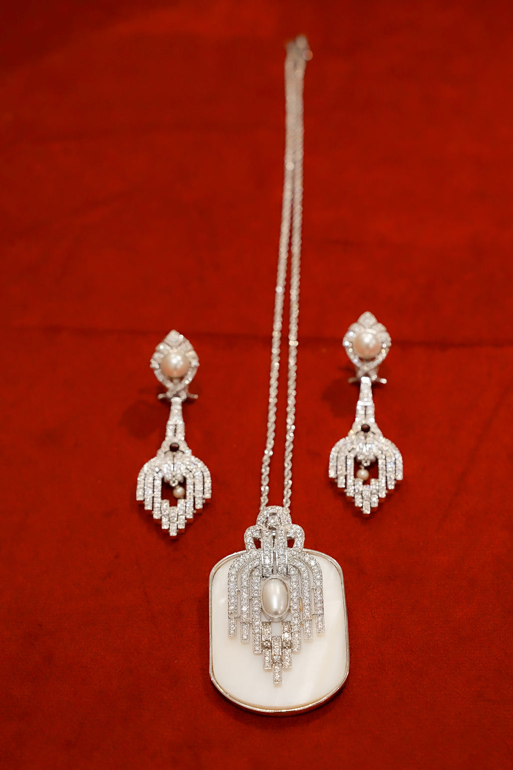 Art Deco Pearl Pendant Set