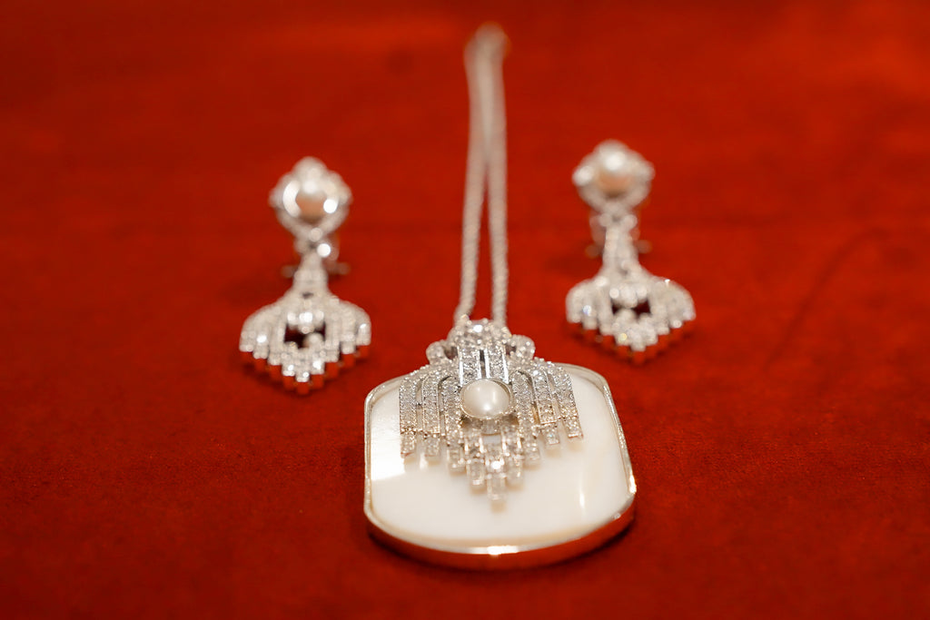 Art Deco Pearl Pendant Set