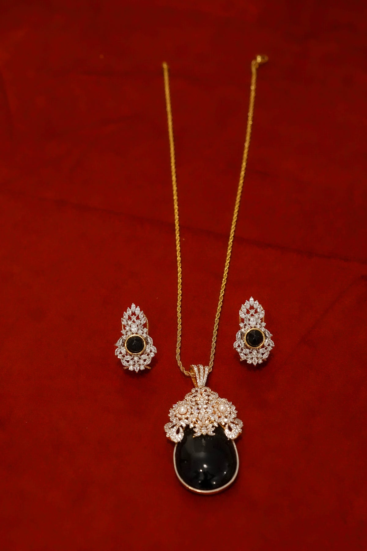 Midnight Onyx Pendant Set