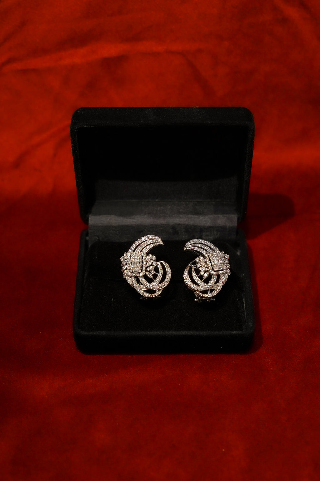Swirl Diamond Tops