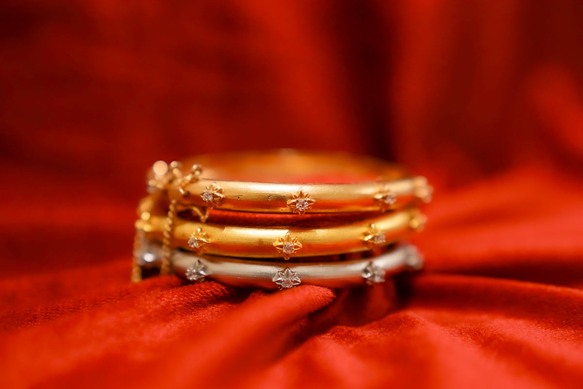 Tricolor Starburst Bangle Set