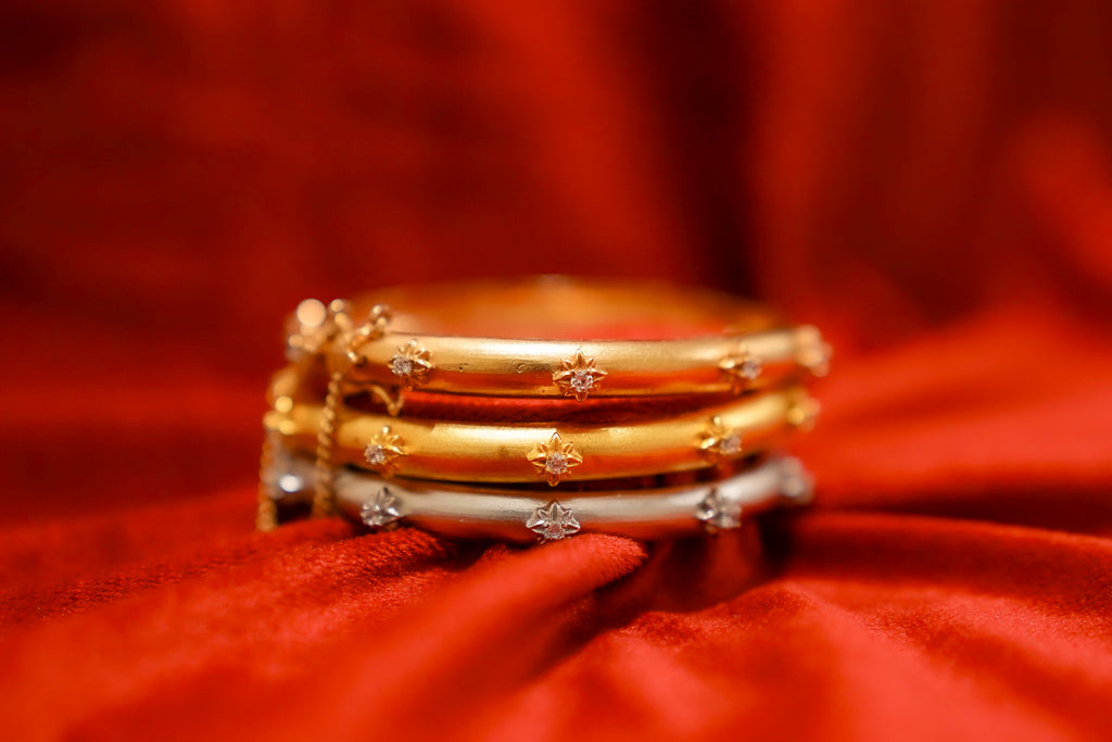 Tricolor Starburst Bangle Set
